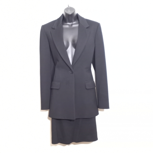 Guy Laroche - Paris wool/silk Classic Black Suit - Picture 1 of 2